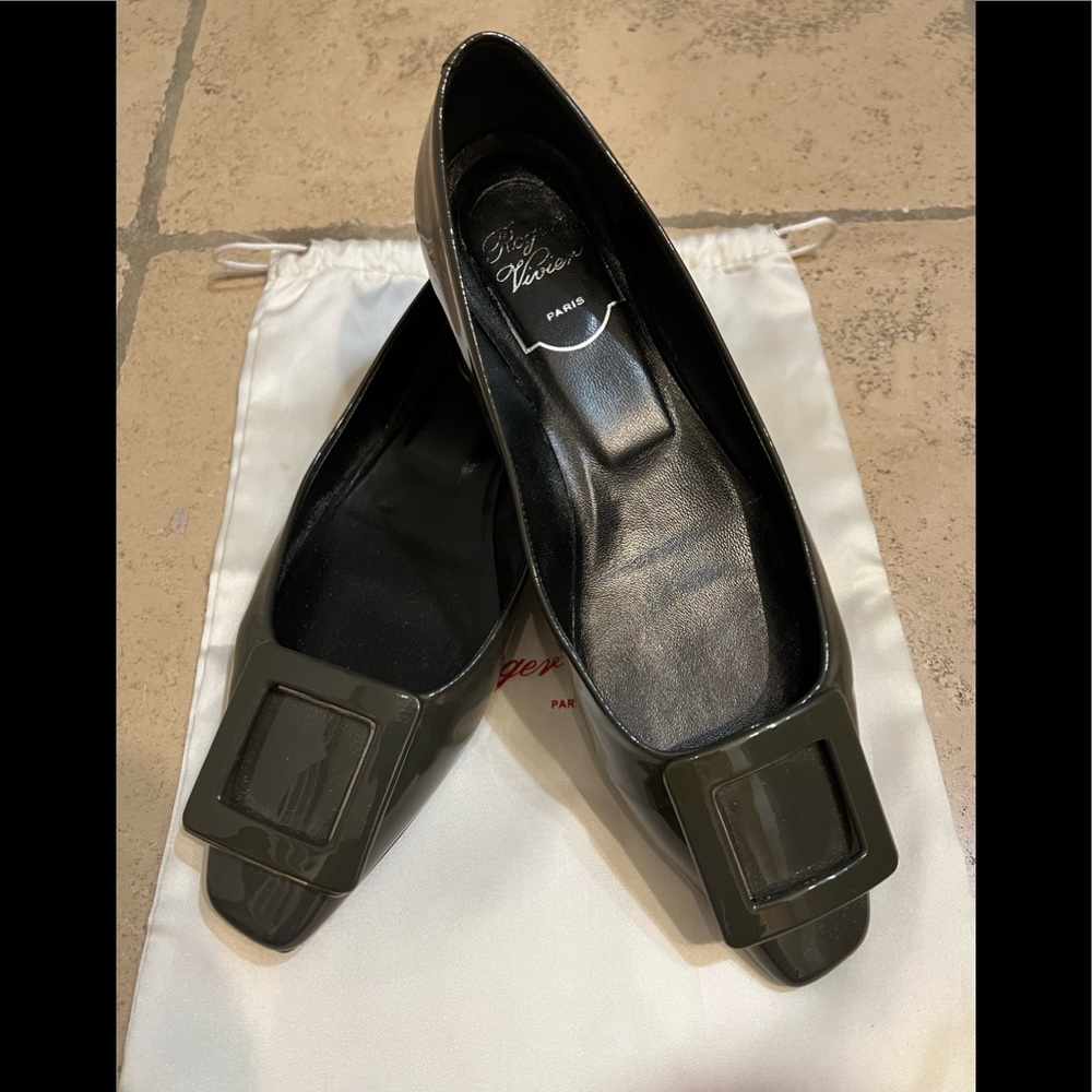 Mouse grey Roger Vivier Paris flats